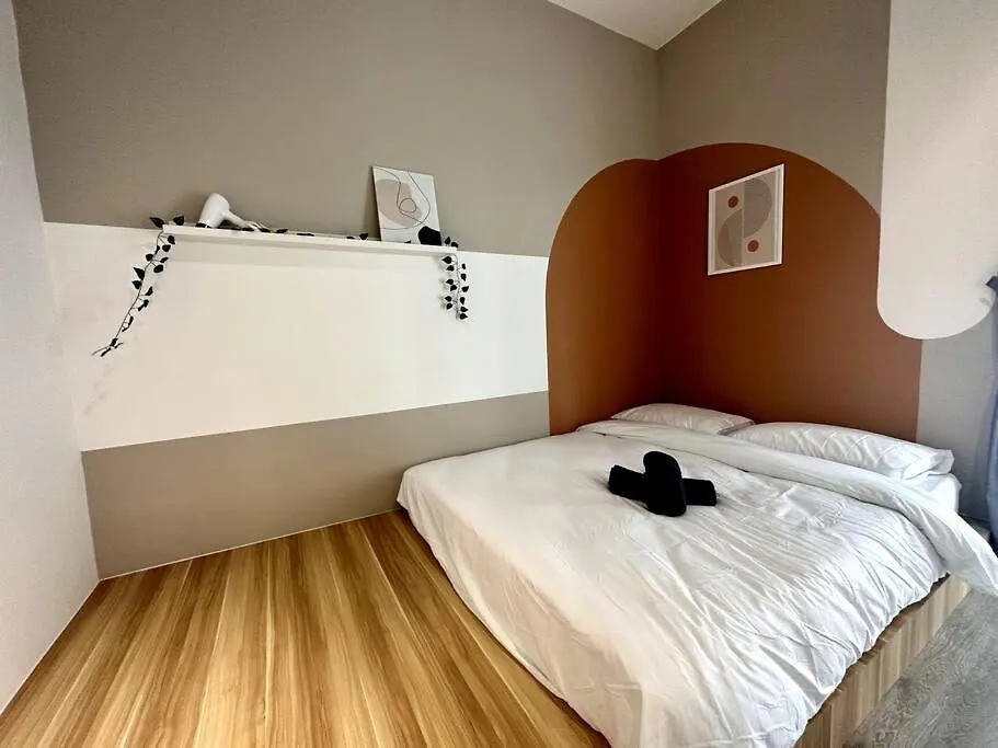 Midvalley Mosaic Southkey Muji W 3Br Bathtub By Our Stay Τζόχορ Μπάχρου 0*,  Μαλαισία